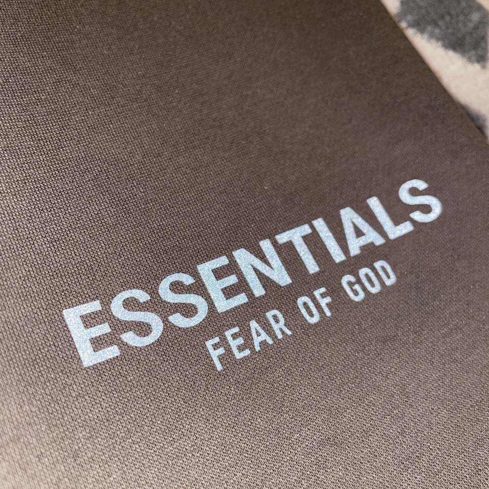 Essentials Reflective Sweatpants - Picture 2 of 3